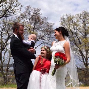 Meet your Posher, Caitlyn